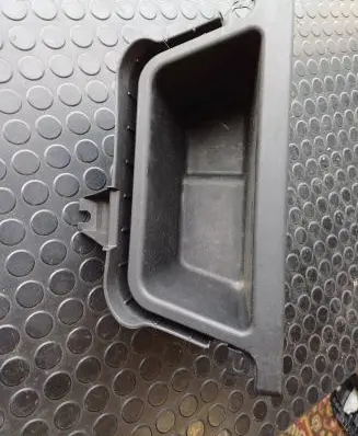 BMW X5 F15 Glove box in trunk 17711410 7284294