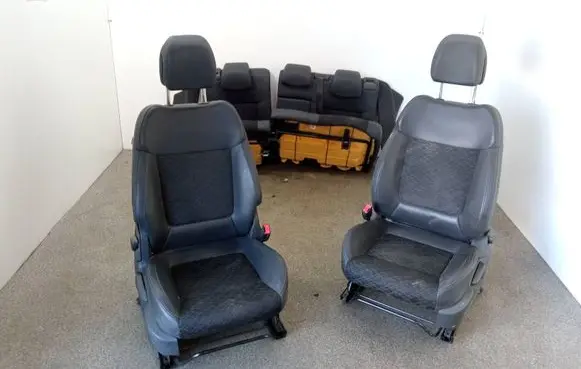 Peugeot 3008 I Seat set 