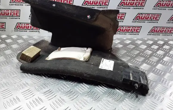 Volkswagen T-Roc Trunk/boot lower side trim panel 2GC858198A 2GC858198ACA9