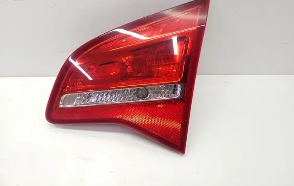 Opel Meriva B Tailgate rear/tail lights 21628003 13260841