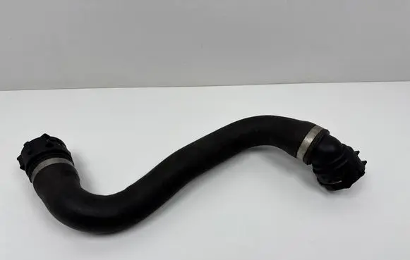 BMW 5 E60 E61 Engine coolant pipe/hose 7799748