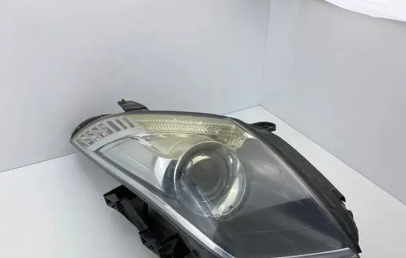 Citroen C6 Headlight/headlamp 9660983180
