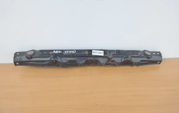 Toyota Avensis Verso Front bumper support beam