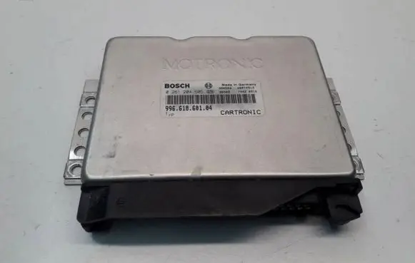 Porsche Boxster 986 Engine control unit/module 99661860104 26RT4913 0261204605