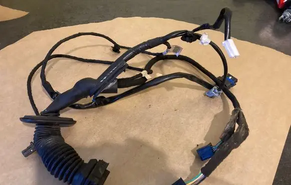 Renault Kangoo II Front door wiring loom 8200535265 8200929386 BK391602005