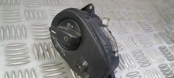Ford Focus Light switch 98AG13A024 498610