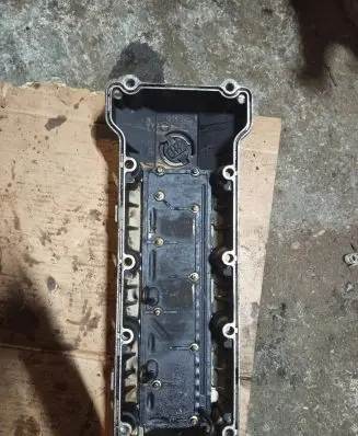 BMW 3 E46 Rocker cam cover 1739643