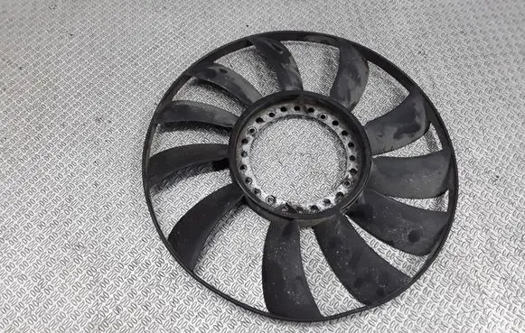 Audi A4 S4 B6 8E 8H Fan impeller 058121301B
