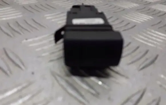 Seat Ibiza III (6L) Passenger airbag on/off switch 6L1919235A