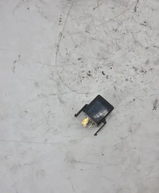 Mitsubishi Pajero Other relay MR252921 1665000610 799989