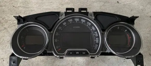 Citroen C5 Speedometer (instrument cluster) 9666330580
