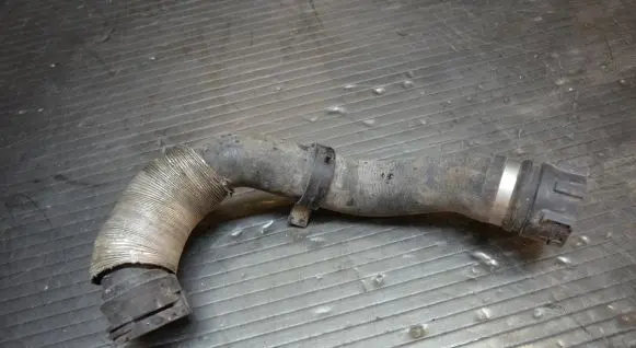 BMW 1 E81 E87 Engine coolant pipe/hose 7533978