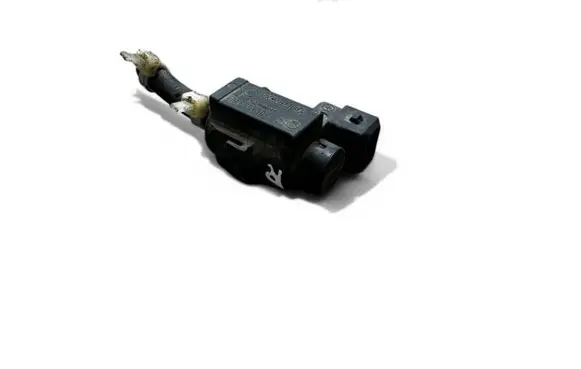 Volvo S80 Vacuum valve 72224010 30611668