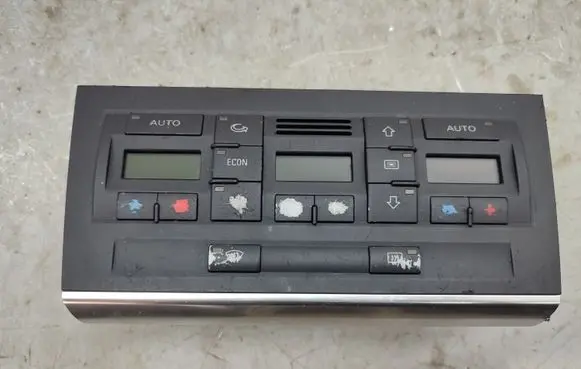 Audi A4 S4 B6 8E 8H Climate control unit 8E0820043