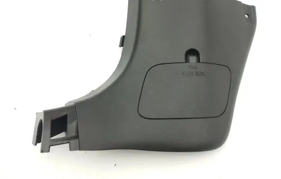 Mazda CX-30 Foot area side trim DFR568390