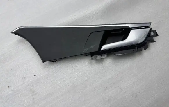 Audi A5 Front door interior handle 8W0959522A 8W0959522