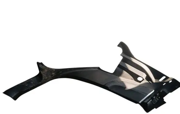 Tesla Model S (C) pillar trim A089335