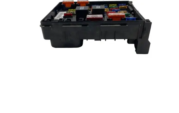 Volkswagen PASSAT B7 Fuse box set 3C0937125A