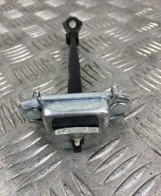 KIA Sorento Rear door check strap stopper
