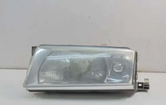 Skoda Octavia Mk2 (1Z) Headlight/headlamp YU3X-13006