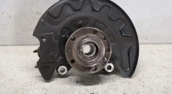 Skoda Superb B8 (3V) Front wheel hub 5Q0407258C 3Q0400054Q