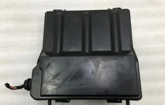 Audi A5 Sportback 8TA Other engine bay part 19811981CZDFCSAC