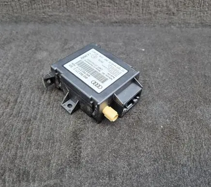 Audi Q8 Auxiliary heating control unit/module 4H0963271E 4H0963271D
