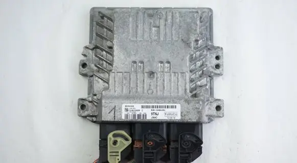 Ford Focus Engine control unit/module BV6112A650AXJ