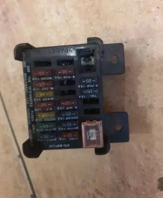 Subaru Legacy Fuse module 619071
