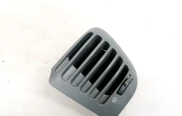 Peugeot 806 Dash center air vent grill 1471018077