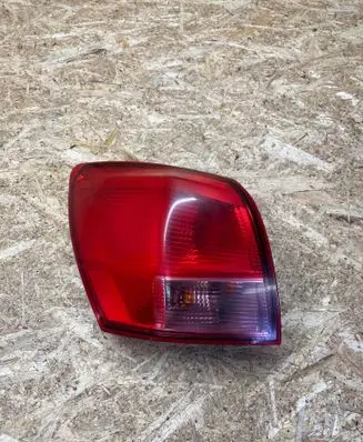 Nissan Qashqai Rear/tail lights