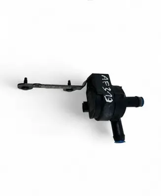 Jaguar XF X250 Electric auxiliary coolant/water pump CX2318D473AC