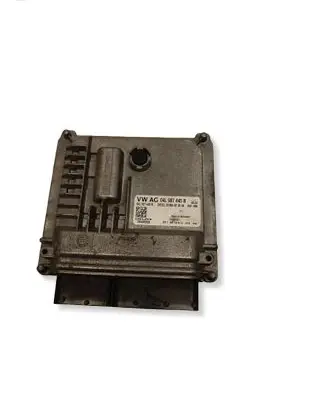 Volkswagen Golf VII Engine control unit/module 04L907445B 22004001 4L907445B