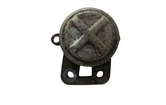 Ford Mondeo MK IV Engine mount bracket HL8022M05