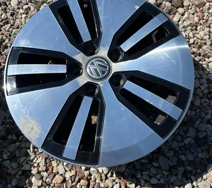 Volkswagen e-Golf R16 alloy rim 5ge601025