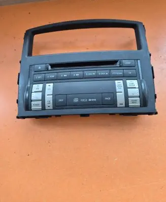 Mitsubishi Pajero Radio/CD/DVD/GPS head unit 8002A256XA 3AM051A 98069062