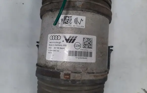 Audi Q7 4M Air suspension front shock absorber 4M0616039AD