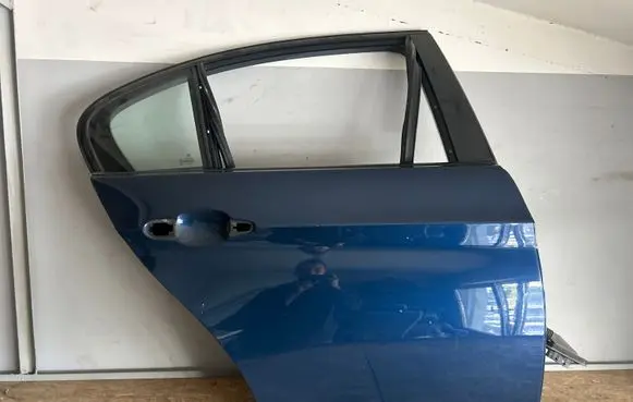 BMW 3 E90 E91 Rear door