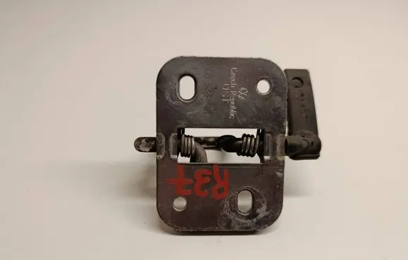 Volkswagen e-Golf Engine bonnet/hood lock/latch loop/hook 5G0823186A