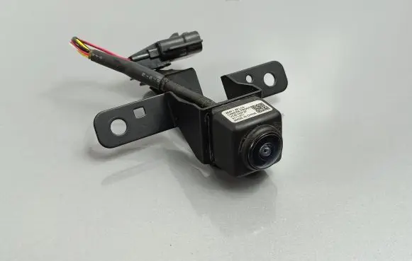 Nissan X-Trail T32 Front bumper camera 284F16FL1A