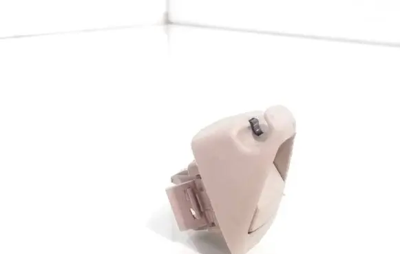 Sun visor clip/hook/bracket