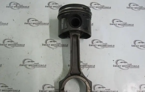 Ford Transit Piston with connecting rod H268X
