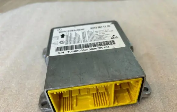 Mercedes-Benz E W212 Airbag control unit/module A2129011105 2129011105