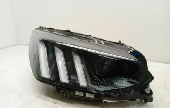 Peugeot 208 Headlight/headlamp 1674248480 01FCRPL125 PUU90174001