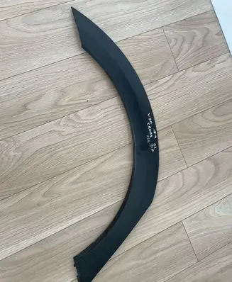 Volvo S90, V90 Fender trim (molding)