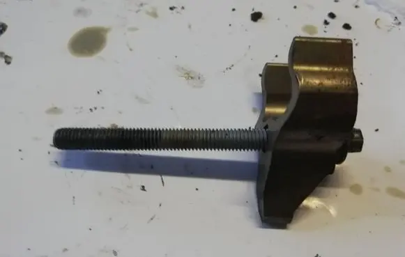 BMW 5 F10 F11 Fuel Injector clamp holder NOCODE