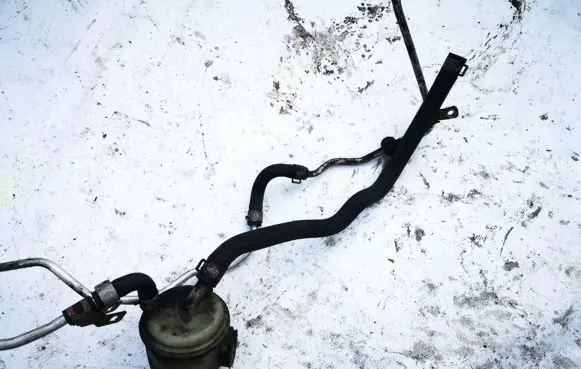 Nissan X-Trail T30 Power steering hose/pipe/line