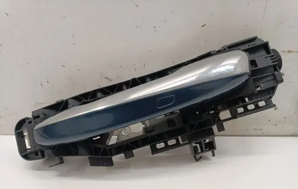 Mercedes-Benz CLA C118 X118 Front door exterior handle A0997602102