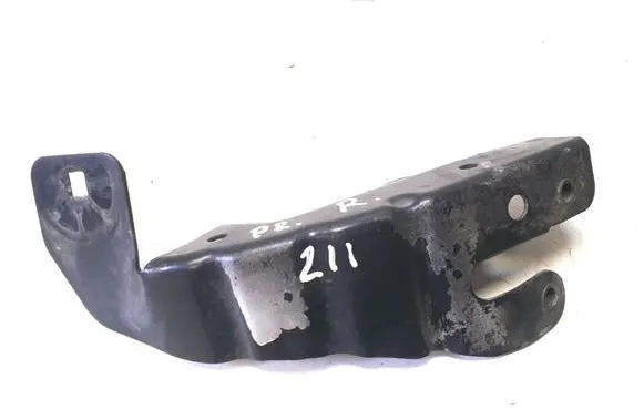 Mercedes-Benz E W211 Radiator support slam panel