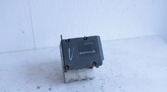 Volvo V70 ABS Pump 8619538 8619537 10094904233